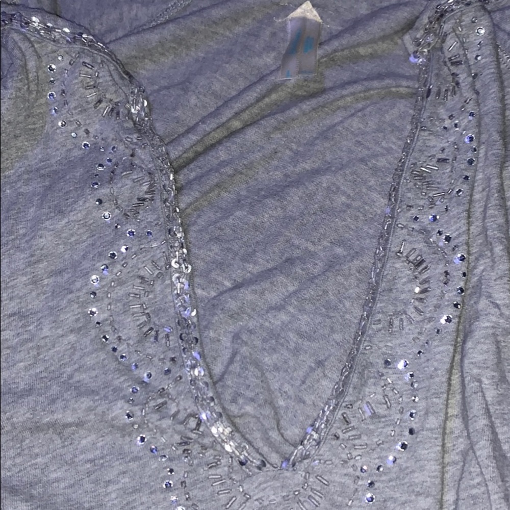 Cute vintage looking open v neck t shirt